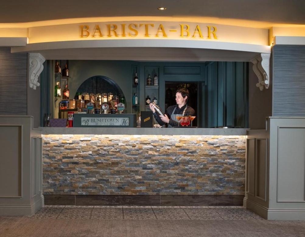 Bushtown Hotel & Spa 콜레인 외부 사진