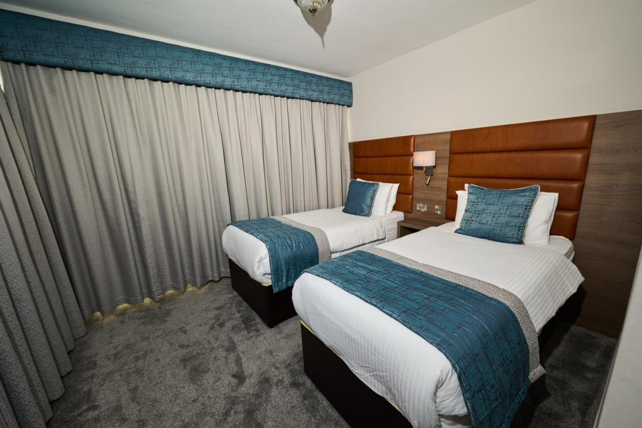 Bushtown Hotel & Spa 콜레인 외부 사진