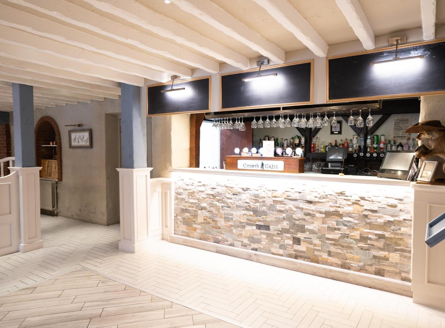 Bushtown Hotel & Spa 콜레인 외부 사진