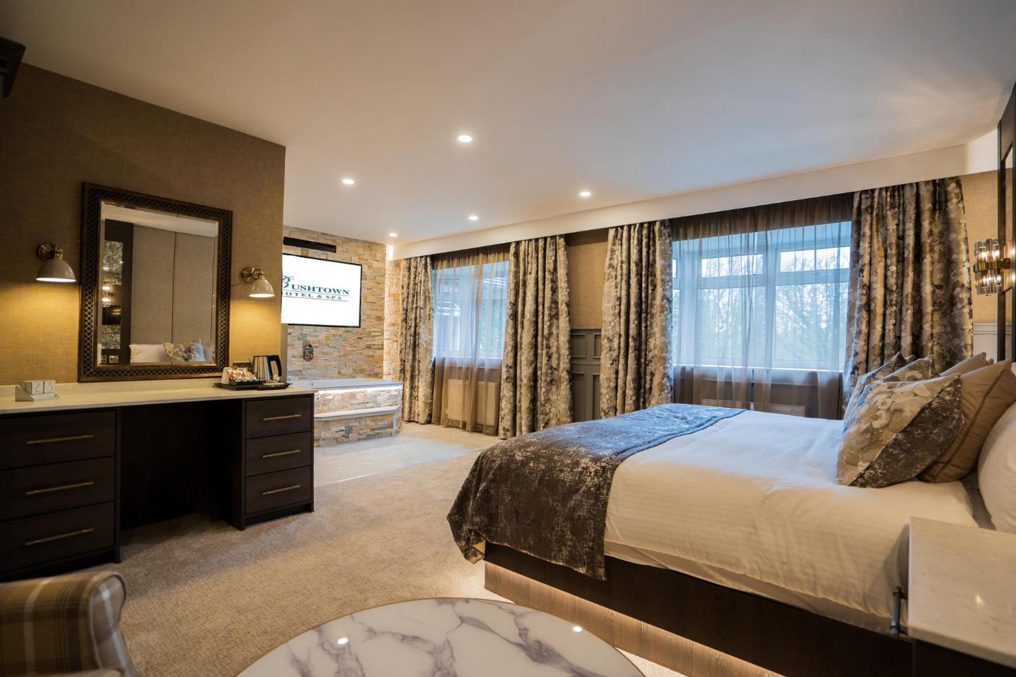 Bushtown Hotel & Spa 콜레인 외부 사진