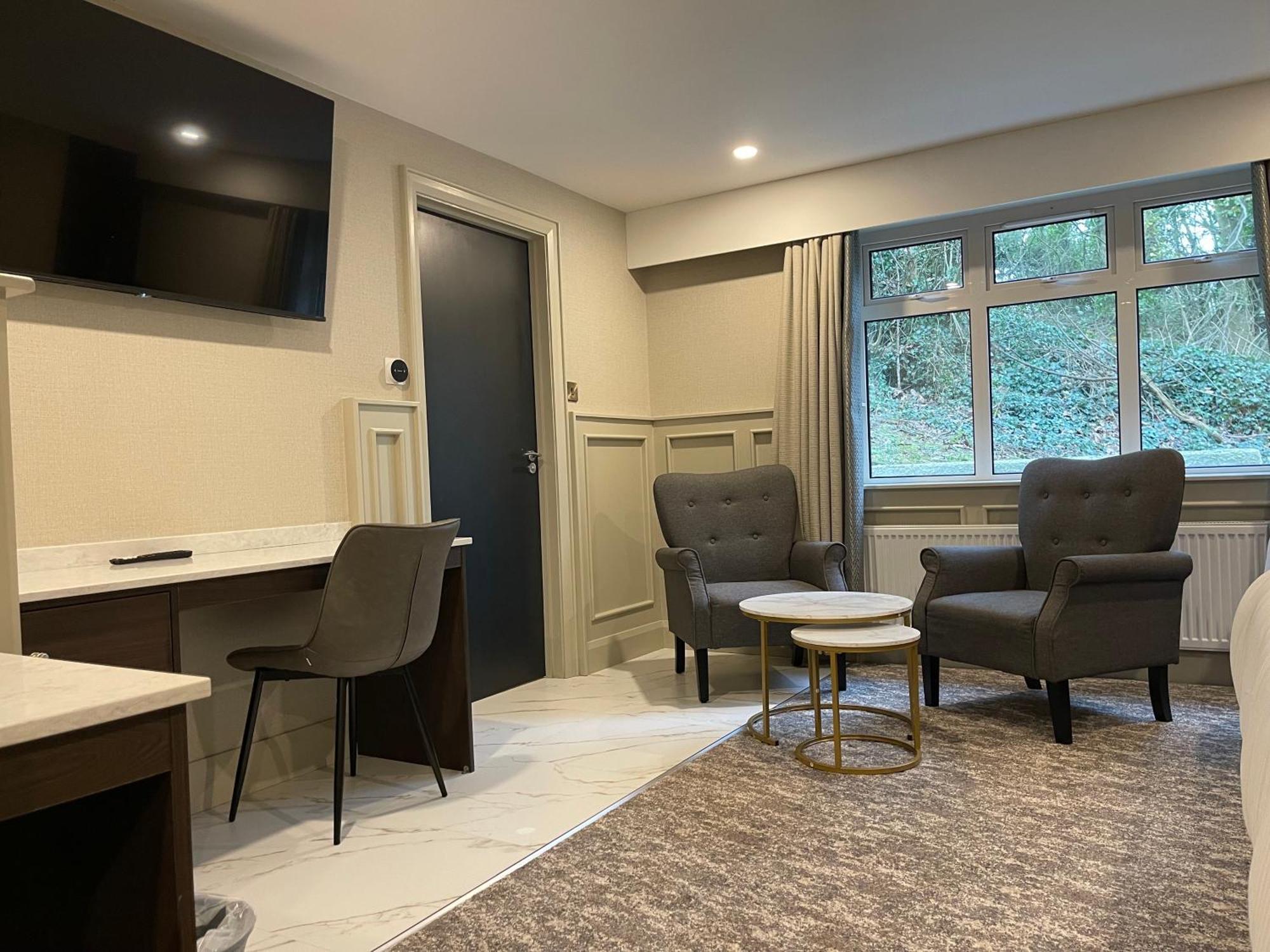Bushtown Hotel & Spa 콜레인 외부 사진