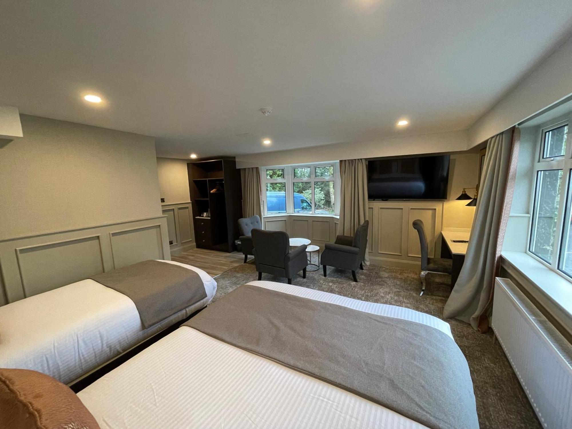 Bushtown Hotel & Spa 콜레인 외부 사진
