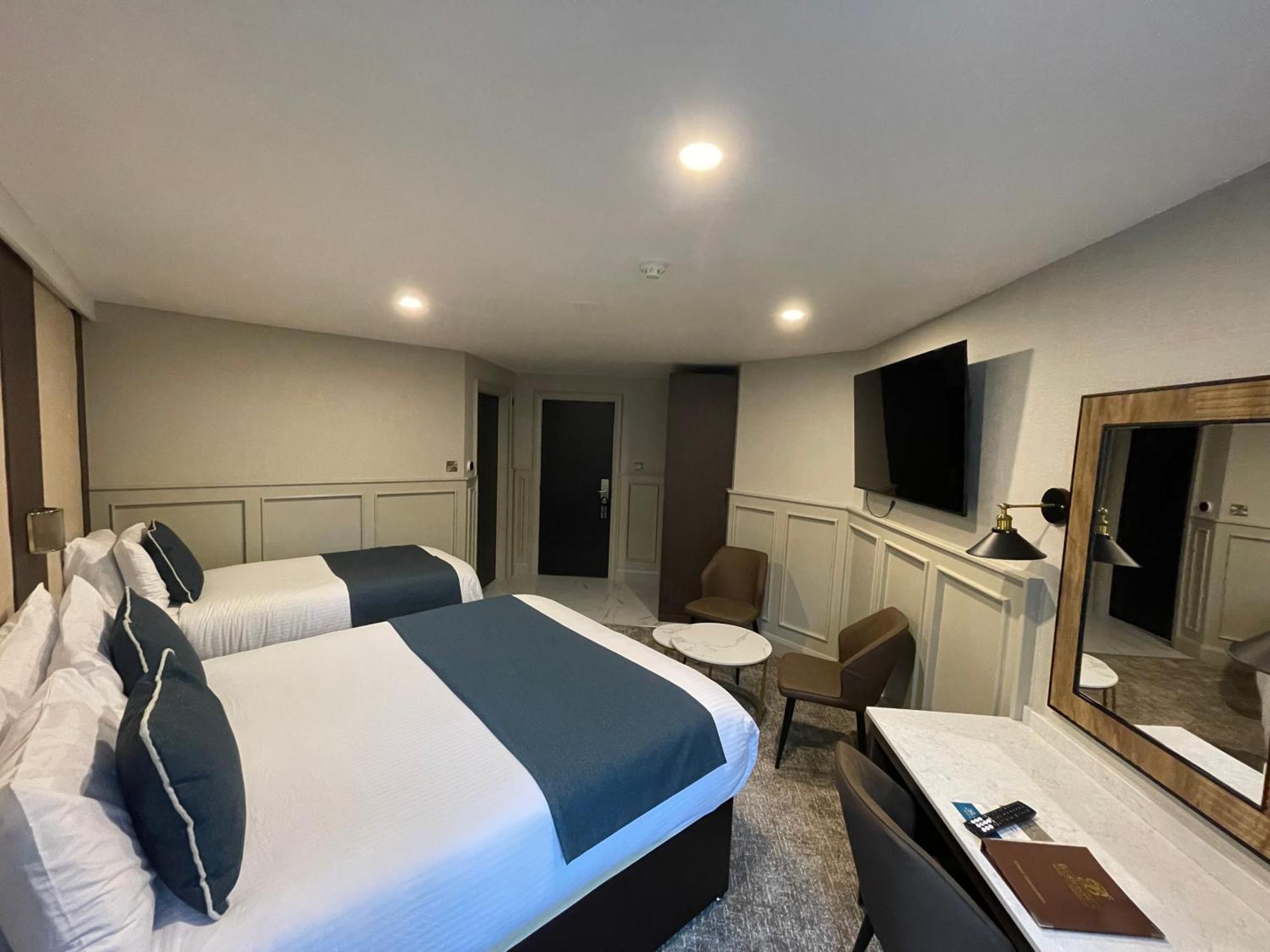 Bushtown Hotel & Spa 콜레인 외부 사진