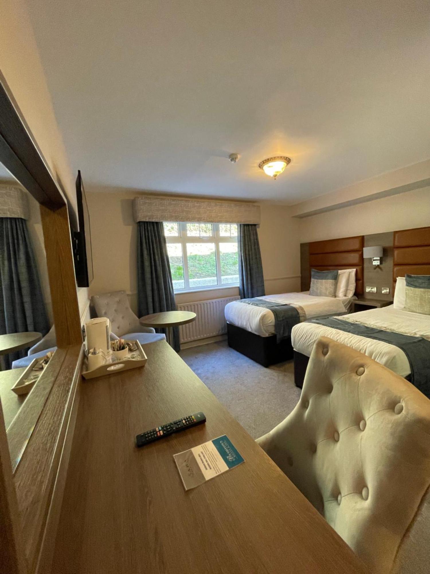 Bushtown Hotel & Spa 콜레인 외부 사진
