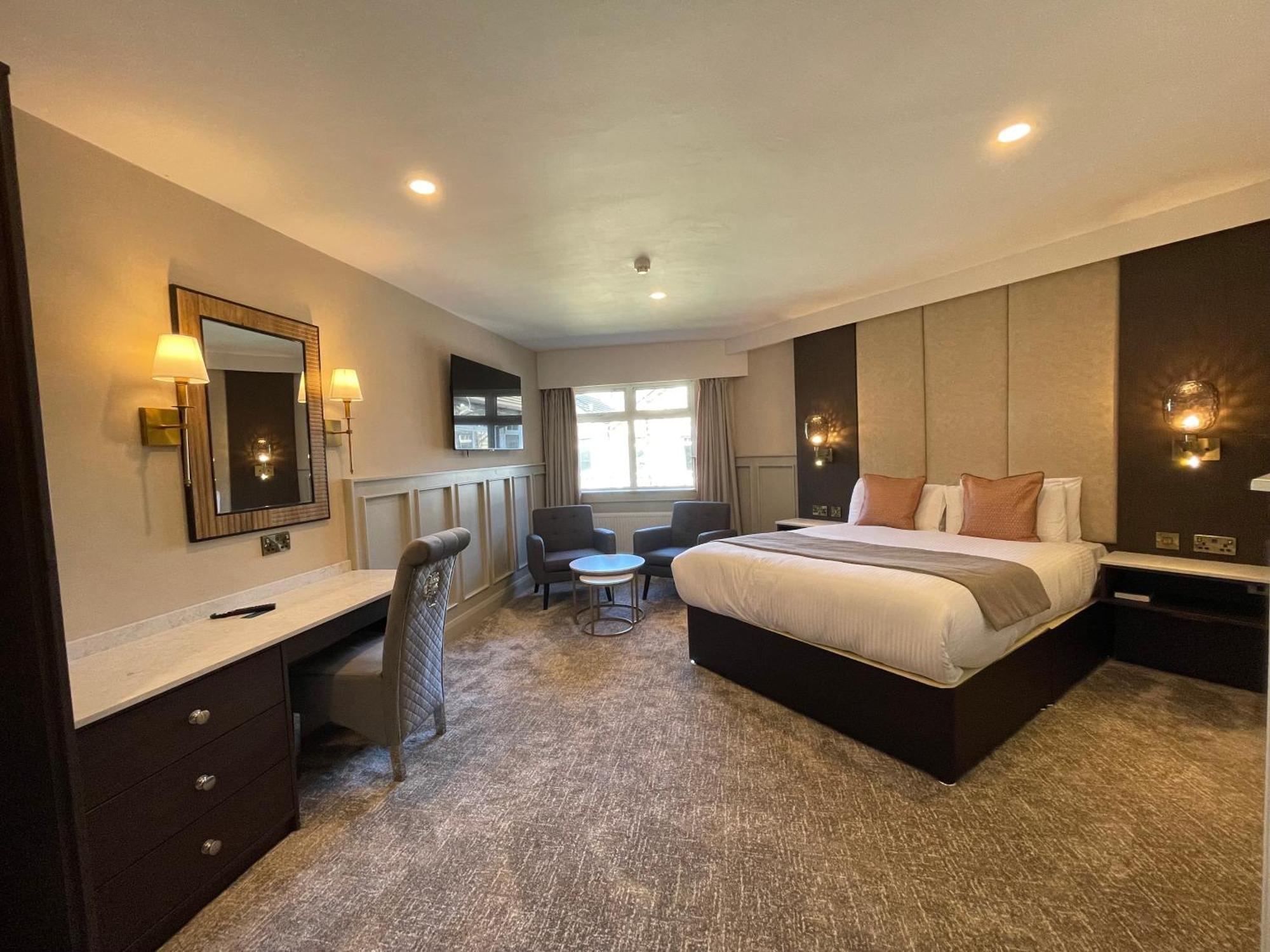 Bushtown Hotel & Spa 콜레인 외부 사진