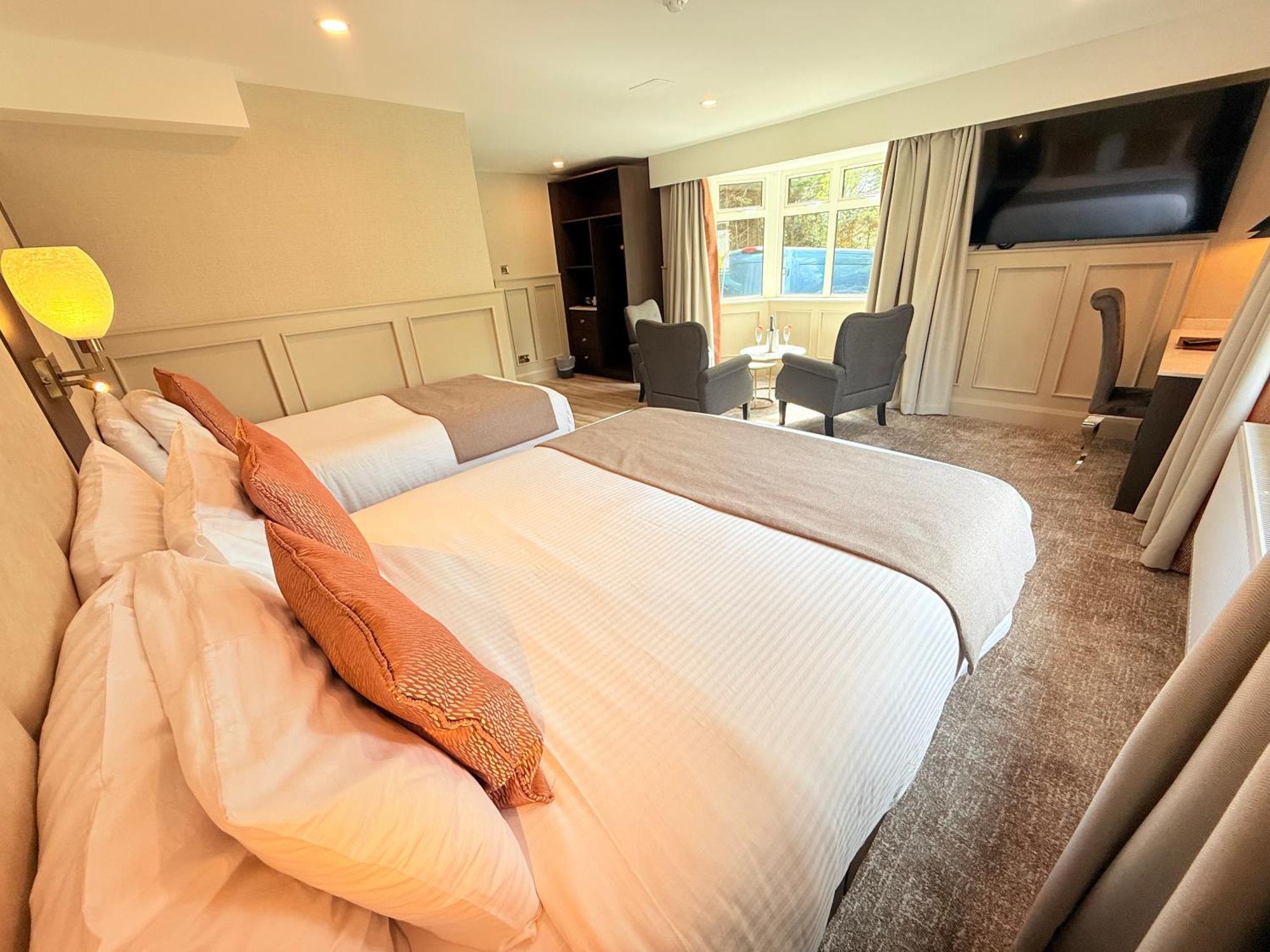 Bushtown Hotel & Spa 콜레인 외부 사진