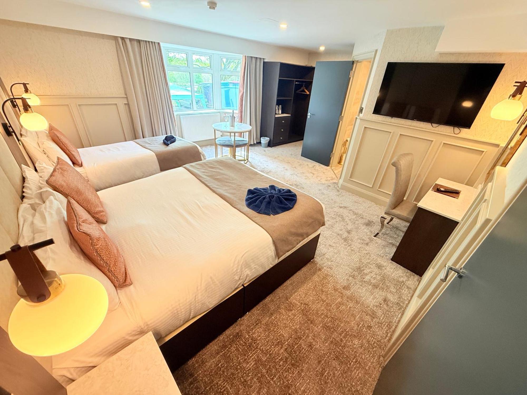 Bushtown Hotel & Spa 콜레인 외부 사진